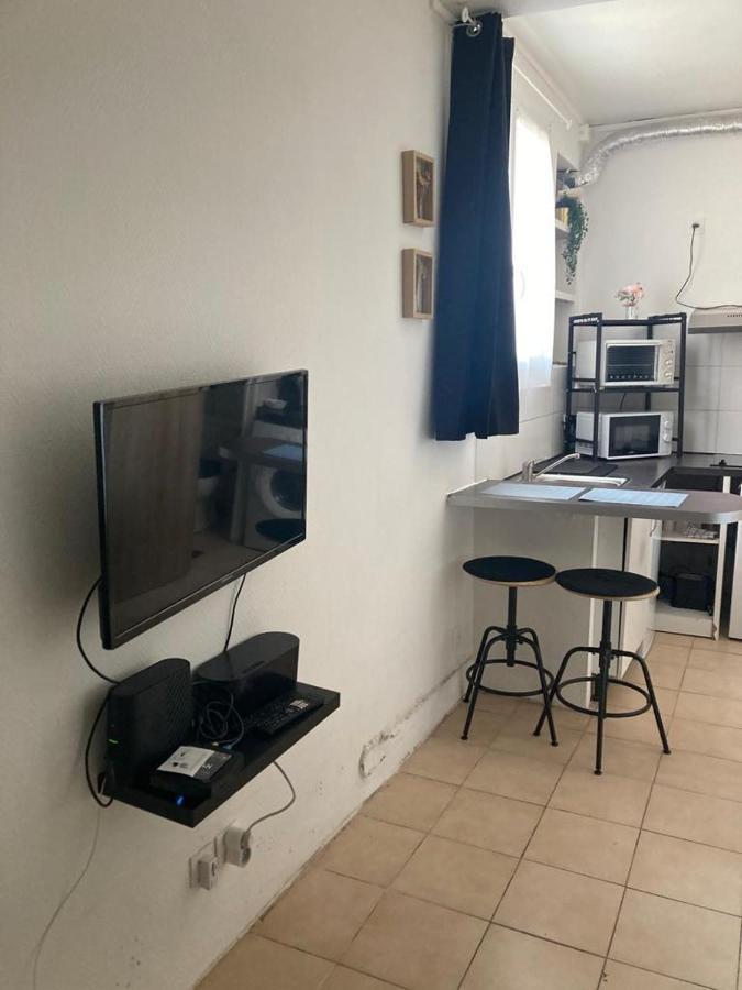 Studio Le Petit Pantin - Cozy Nest エクステリア 写真